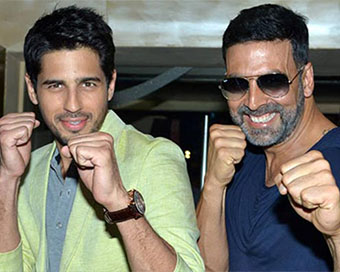 Actors Sidharth Malhotra and Akshay Kumar