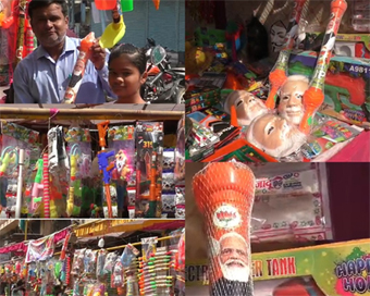 Holi celebrations in Burhanpur see tremendous demand for pichkaris, masks with PM Modi