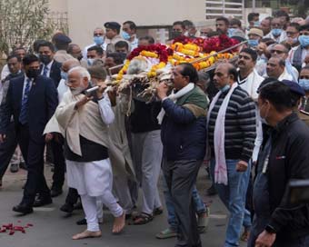 PM Modi performs last rites of his mother Heeraben in Gandhinagar
