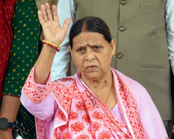 Land-for-job case: Rabri Devi appears before ED in Patna for grilling