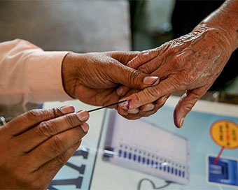 Assembly Elections: Punjab registers 17.77% turnout, UP reports 21.18% voting till 11 am